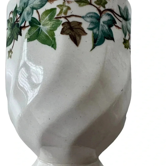 Vintage‎ Egg Cup Made In England - Picture 3 of 3